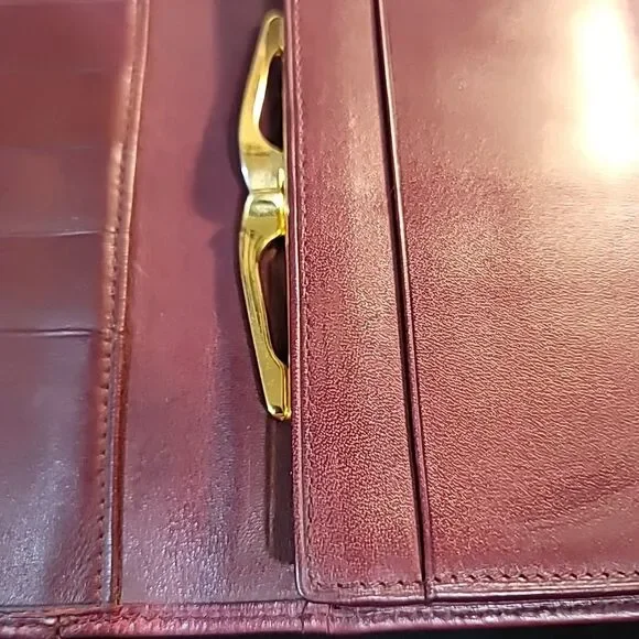 Cartier Tri-fold Wallet Mast Lines Bordeaux Leather Good Used Condition